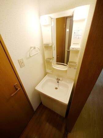 ヴィラ・リビエールIIの物件内観写真